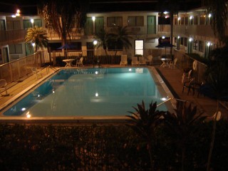 Miami lohan 054 [320x200]